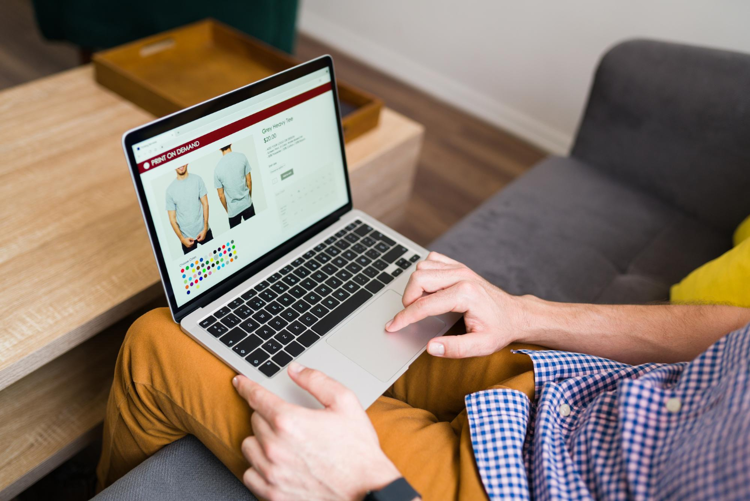 E-commerce 2026: Perché il design “bello” non basta più se non è supportato dalla psicologia cognitiva.